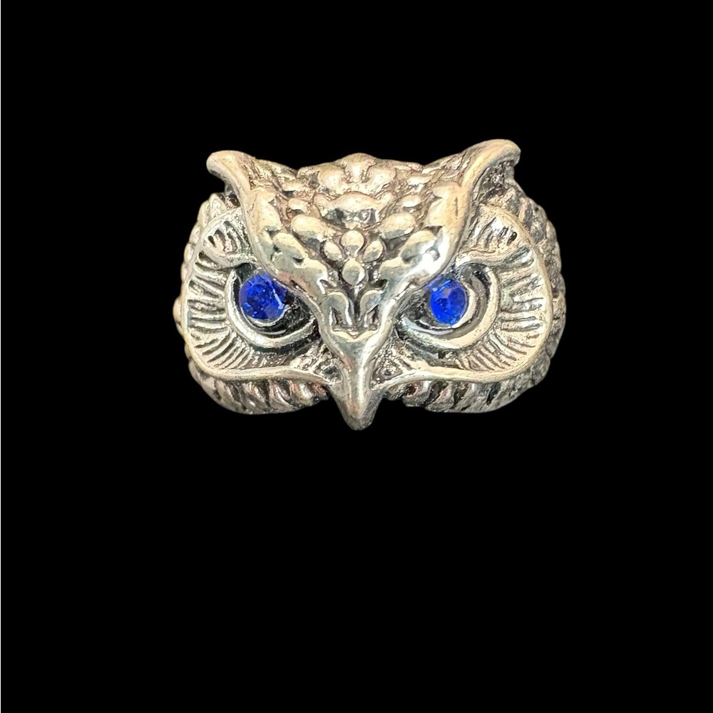 Silver‎ Owl Ring with Blue Accents
